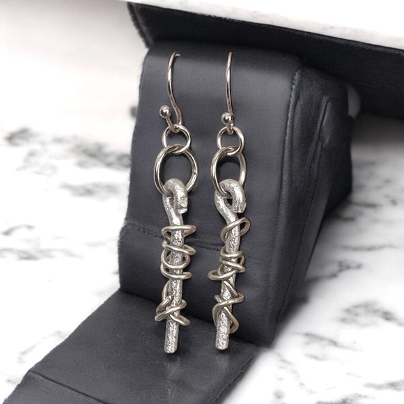 5 For $25💫Hammered Punk Silver Aluminum Earrings Dangles - Picture 4 of 6